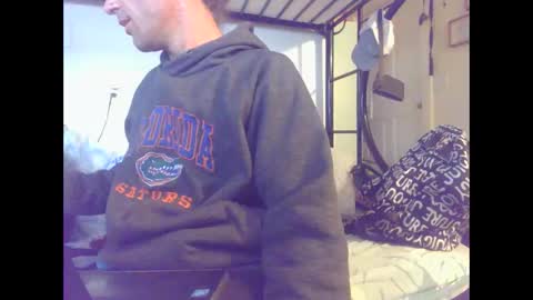 Snapshot of cumslutboi27 chatting on October 24, 2025, 4:53 am cumslutboi27 online show from October 24, 2025, 4:53 am