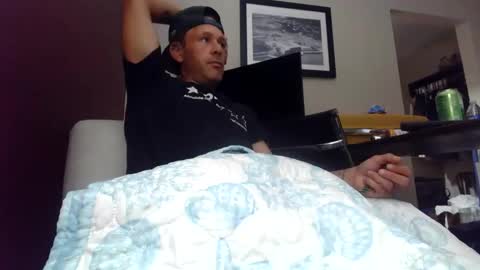 Snapshot of cumslutboi27 chatting on November 10, 2025, 2:27 pm cumslutboi27 online show from November 10, 2025, 2:27 pm