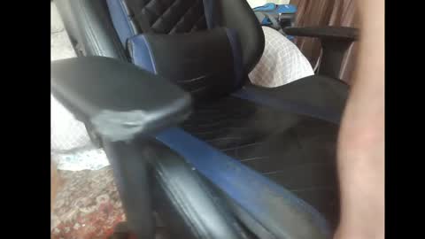 cumswallower42069 online show from April 19, 2026, 9:39 pm