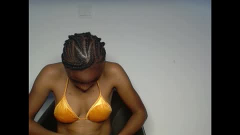 cupidxdoll online show from October 9, 2025, 5:33 pm