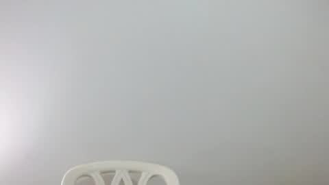 dominic and julieta... independent models online show from December 21, 2024, 11:11 am