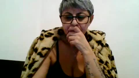 Snapshot of cuplu4346529860 chatting on January 5, 2025, 6:02 pm couple online show from January 5, 2025, 6:02 pm