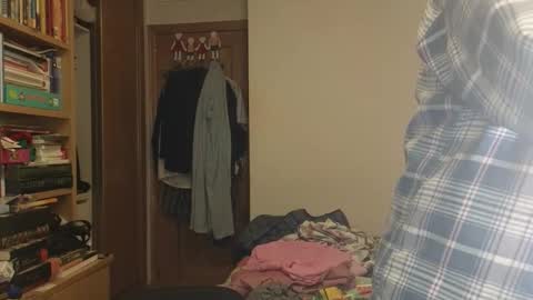 curiosillo1983 online show from October 31, 2025, 4:08 pm