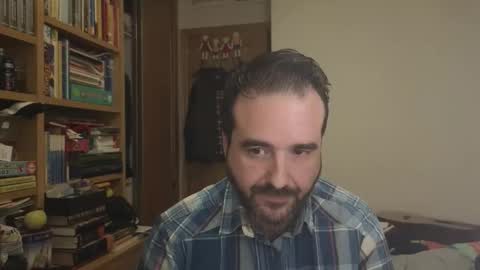 curiosillo1983 online show from December 15, 2025, 12:15 am