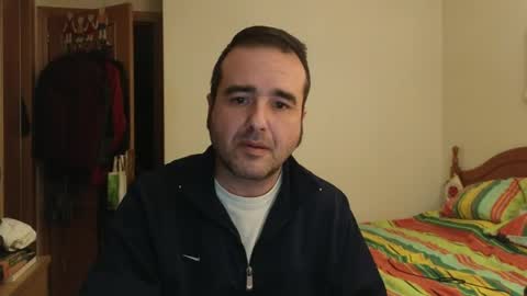 Snapshot of curiosillo1983 chatting on April 26, 2026, 2:48 pm curiosillo1983 online show from April 26, 2026, 2:48 pm