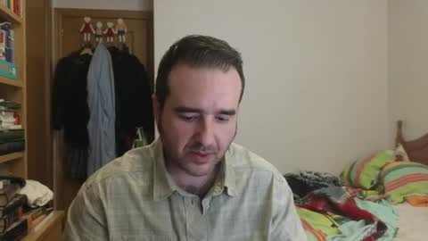 Snapshot of curiosillo1983 chatting on May 5, 2026, 4:04 pm curiosillo1983 online show from May 5, 2026, 4:04 pm