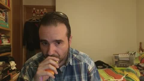 Snapshot of curiosillo1983 chatting on May 18, 2026, 2:12 pm curiosillo1983 online show from May 18, 2026, 2:12 pm