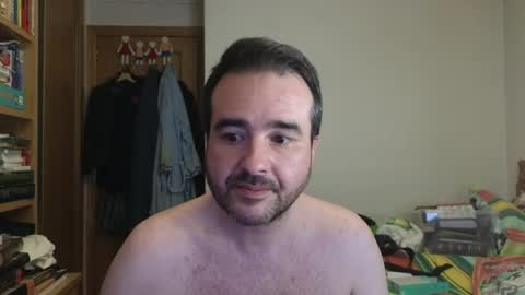 Snapshot of curiosillo1983 chatting on May 25, 2026, 4:35 pm curiosillo1983 online show from May 25, 2026, 4:35 pm