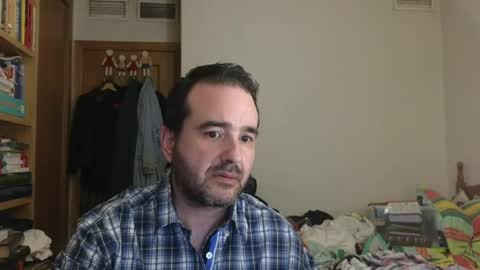 Snapshot of curiosillo1983 chatting on May 27, 2026, 4:26 pm curiosillo1983 online show from May 27, 2026, 4:26 pm