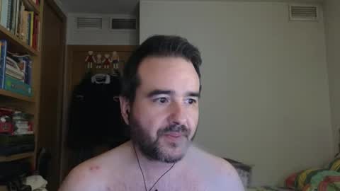 Snapshot of curiosillo1983 chatting on May 30, 2026, 11:40 am curiosillo1983 online show from May 30, 2026, 11:40 am