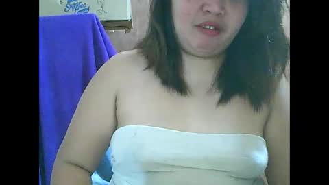 curious_girl247 online show from February 24, 2026, 9:13 pm