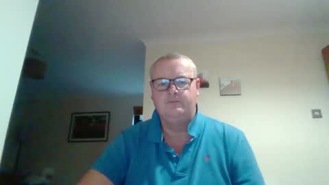 curiousax77 online show from December 18, 2024, 9:58 am