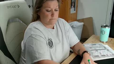 curious couple online show from February 6, 2025, 3:09 pm