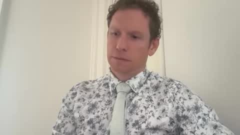 Snapshot of curiousmike6 chatting on May 6, 2026, 3:35 am curiousmike6 online show from May 6, 2026, 3:35 am