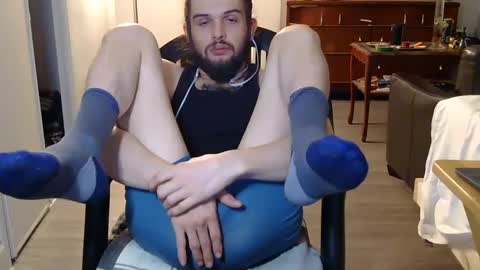 curiouss25 online show from September 30, 2025, 3:06 pm