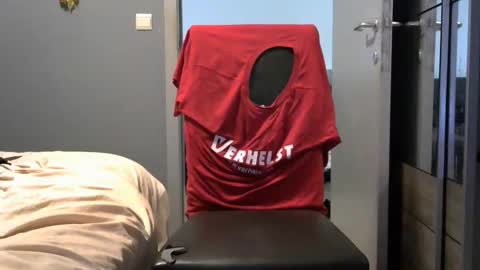 curlyfurly online show from September 28, 2025, 5:57 am