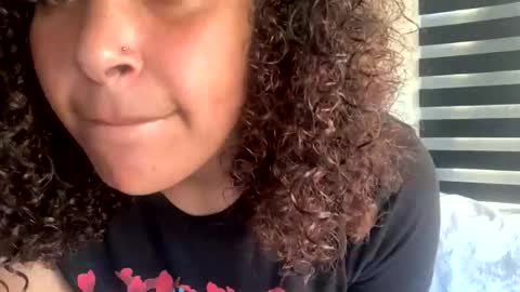 Snapshot of curlygoddess777 chatting on October 20, 2025, 7:03 pm curlygoddess777 online show from October 20, 2025, 7:03 pm