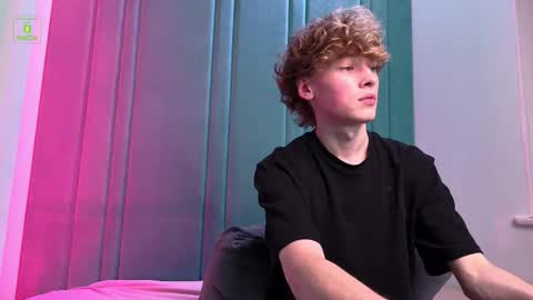 KEVIN online show from September 19, 2025, 8:42 pm