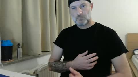 Curman85 online show from January 9, 2025, 11:34 pm