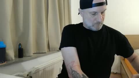 Curman85 online show from January 22, 2025, 11:53 pm