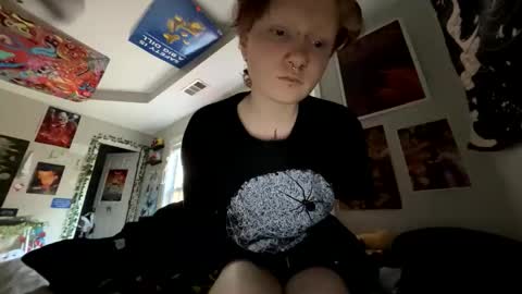 curryarches online show from November 12, 2025, 9:03 pm