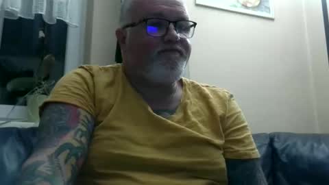 curtus14 online show from March 17, 2026, 9:18 pm