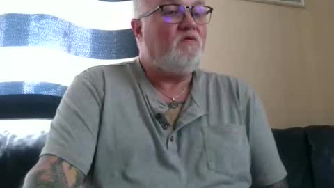 curtus14 online show from March 23, 2026, 1:59 pm