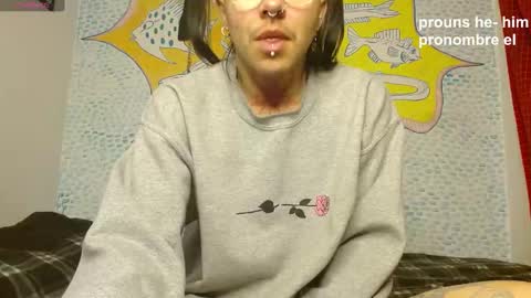 Snapshot of curuba_ chatting on December 4, 2024, 12:03 pm Curuba online show from December 4, 2024, 12:03 pm