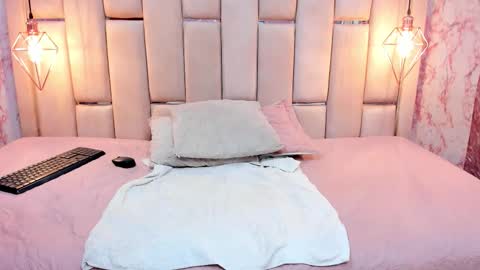 Alyanna  online show from September 9, 2025, 12:05 pm