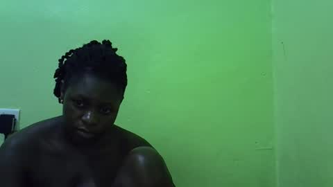 curvy_corazon1 online show from October 21, 2025, 6:30 pm