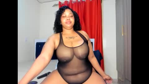 Curvy Latoya online show from October 30, 2025, 10:43 pm