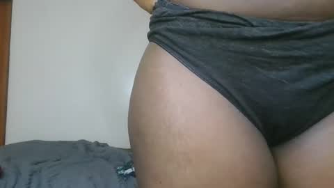 Snapshot of curvy_melvs chatting on March 2, 2026, 4:47 am mel online show from March 2, 2026, 4:47 am