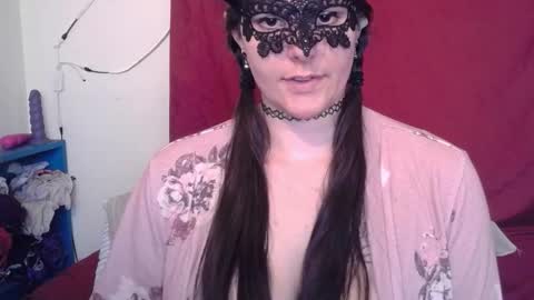 Snapshot of curvygamerceline chatting on March 5, 2026, 8:16 pm Celine Fawe online show from March 5, 2026, 8:16 pm