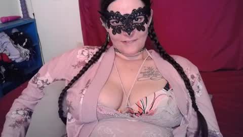 Snapshot of curvygamerceline chatting on March 30, 2026, 6:42 pm Celine Fawe online show from March 30, 2026, 6:42 pm