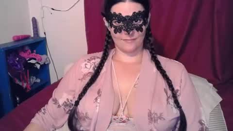 Snapshot of curvygamerceline chatting on July 8, 2026, 9:30 pm Celine Fawe online show from July 8, 2026, 9:30 pm