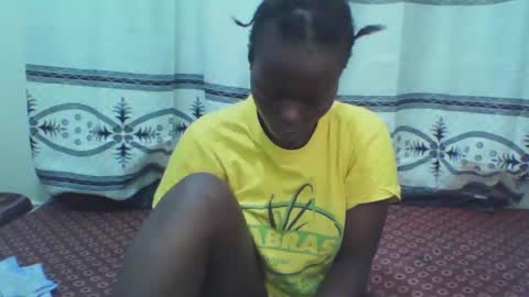 curvynubian online show from December 2, 2025, 4:40 am