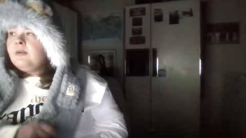 Snapshot of curvyplayday chatting on December 15, 2024, 6:29 am dahlia -kim online show from December 15, 2024, 6:29 am