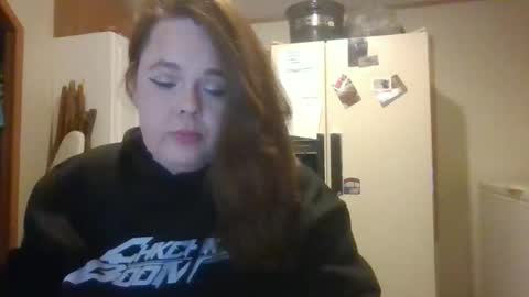 dahlia -kim online show from October 27, 2025, 11:41 pm