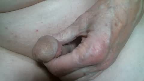 Snapshot of cutandwaxed2 chatting on February 15, 2026, 1:31 pm BI SMOOTH MATURE SUB online show from February 15, 2026, 1:31 pm