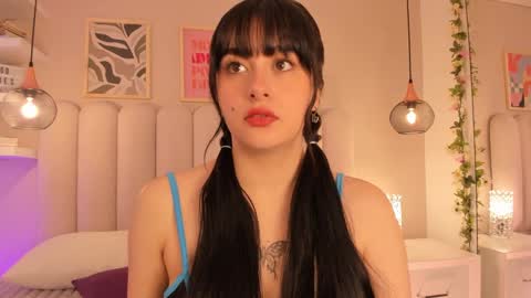 Amber  online show from September 15, 2025, 7:58 pm