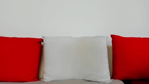 cute_angel95 online show from February 5, 2025, 1:44 pm