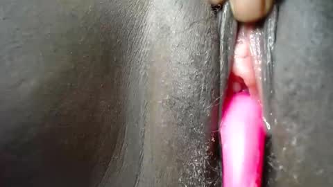 Liya online show from January 11, 2025, 4:25 pm