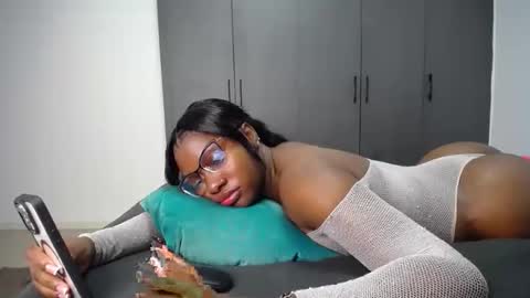 Liya online show from May 23, 2026, 12:05 am