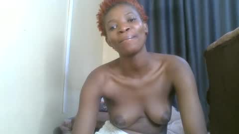 cute_banice online show from December 31, 2024, 1:04 am