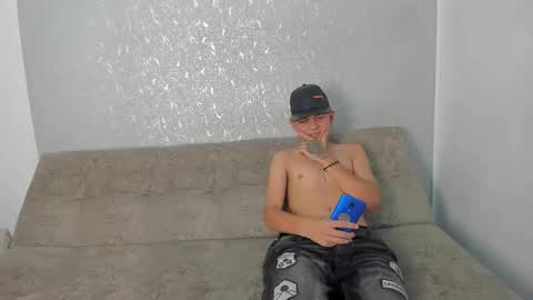 ARTURO-18  MATIAS-18  NIKOLAY-19  HADES-18  GABO-19 online show from February 7, 2026, 7:17 pm