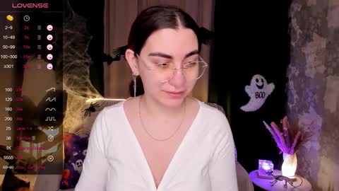 Hanna online show from November 3, 2025, 2:02 am