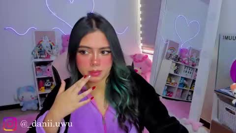 Snapshot of cute_dani__ chatting on June 10, 2026, 2:49 pm Dani online show from June 10, 2026, 2:49 pm