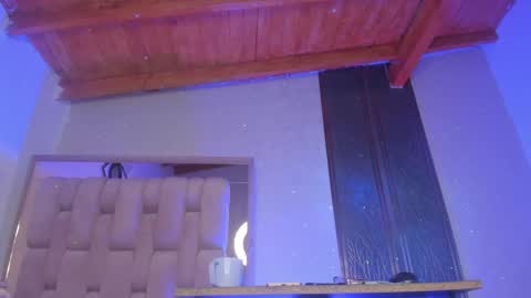 Stacy online show from April 18, 2026, 6:34 pm