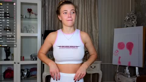 Anne online show from October 24, 2025, 7:38 am