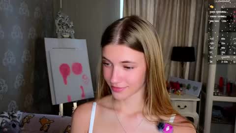Snapshot of cute_fox_girl chatting on June 2, 2026, 8:38 am Anne online show from June 2, 2026, 8:38 am